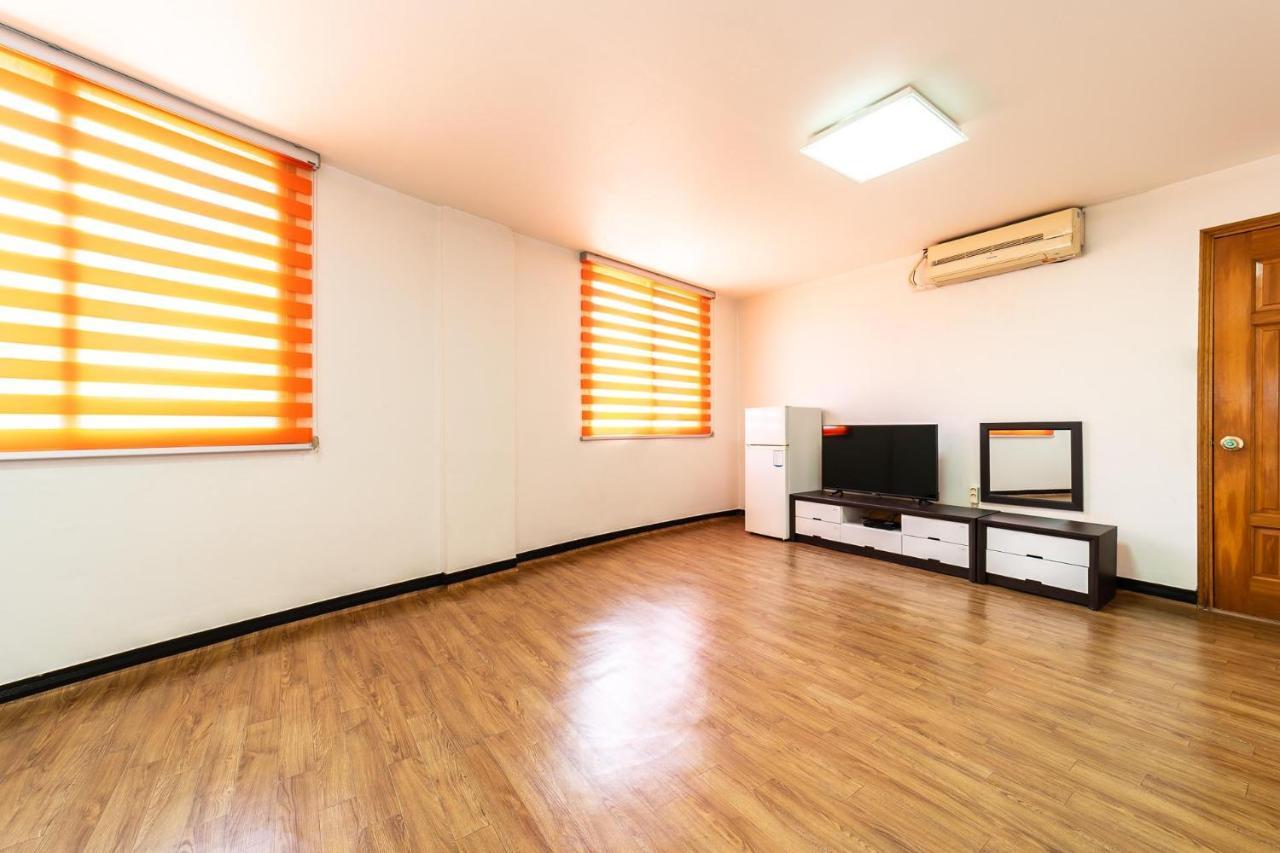 Hooni Guest House & Motel Gurye Екстер'єр фото